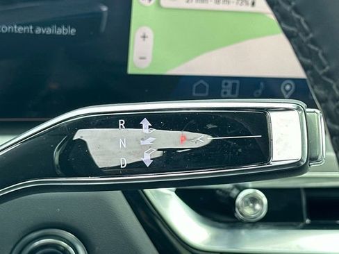 Used 2025 Cadillac Lyriq Sport image 11