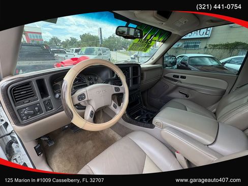 Used 2006 GMC Sierra 1500 Denali w/ Onstar Plus Package AWD/4WD image 15