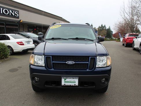 Used 2005 Ford Explorer Sport Trac XLS image 7