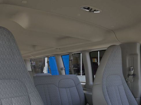 Used 2026 Chevrolet Express 3500 LS RWD image 24
