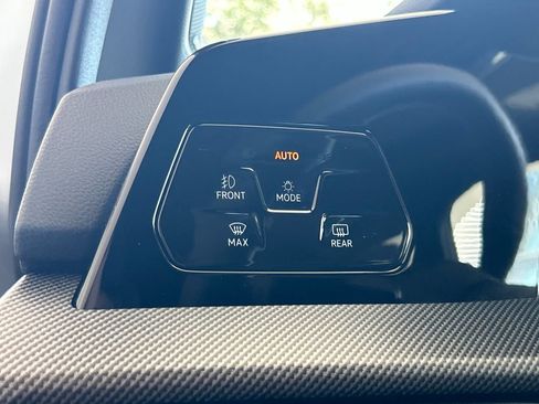 Certified 2025 Volkswagen GTI SE FWD image 13