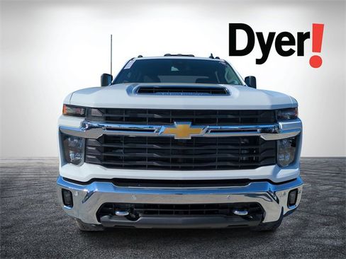New 2026 Chevrolet Silverado 2500 LT image 9