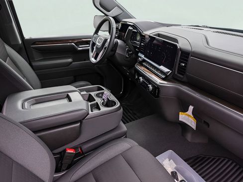 Used 2024 GMC Sierra 1500 Elevation AWD/4WD image 32
