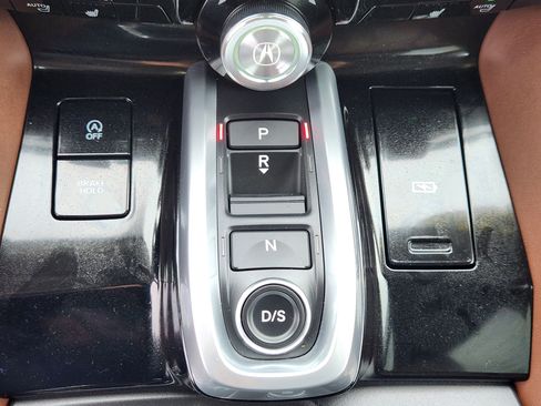 Used 2023 Acura MDX w/ Technology Package AWD/4WD image 13