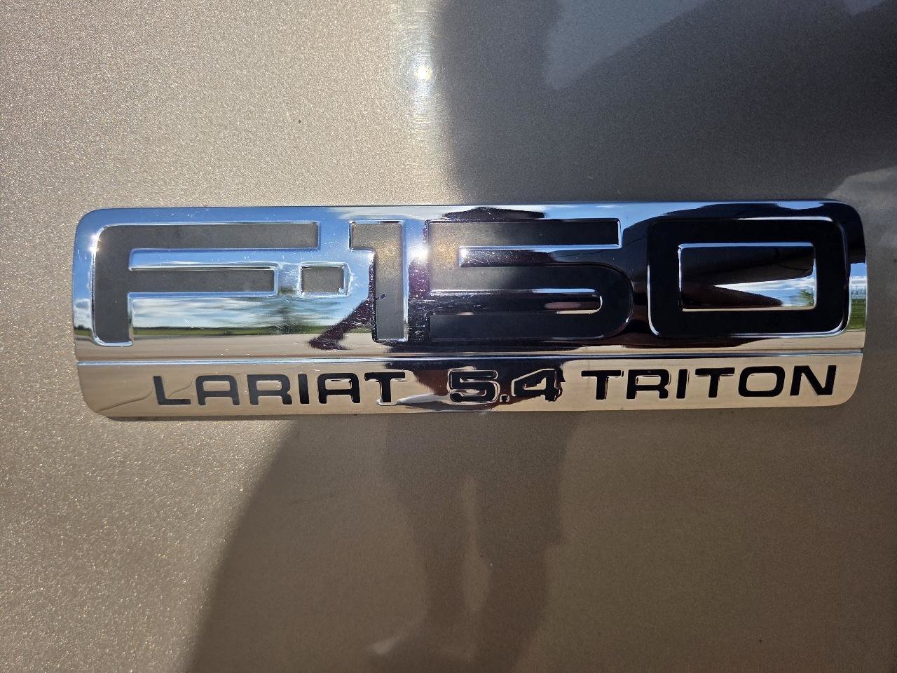 Used 2005 Ford F150 Lariat RWD image 19