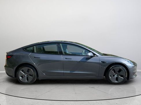 Used 2023 Tesla Model 3 Standard Range RWD image 5