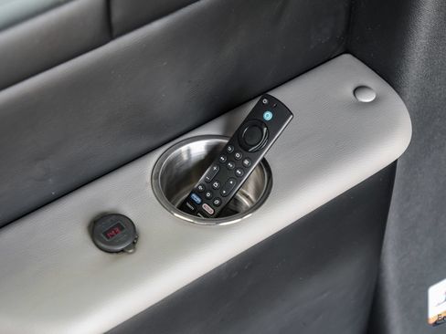 Used 2022 Mercedes-Benz Sprinter 2500 image 75