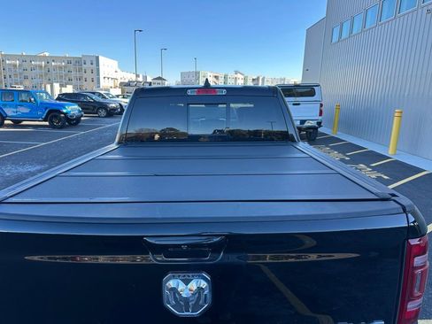 Used 2021 RAM 1500 Laramie image 18