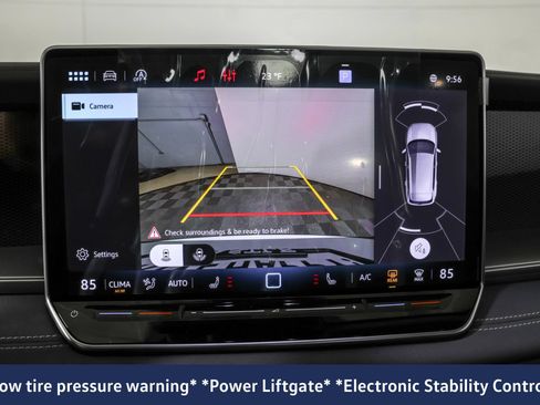 Used 2026 Volkswagen Tiguan SE w/ Panoramic Sunroof Package AWD/4WD image 7