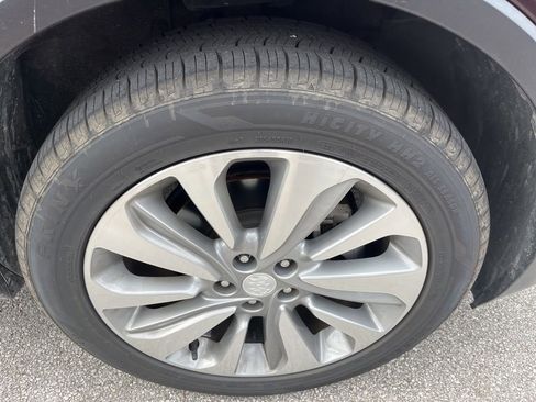 Used 2018 Buick Encore Preferred image 11