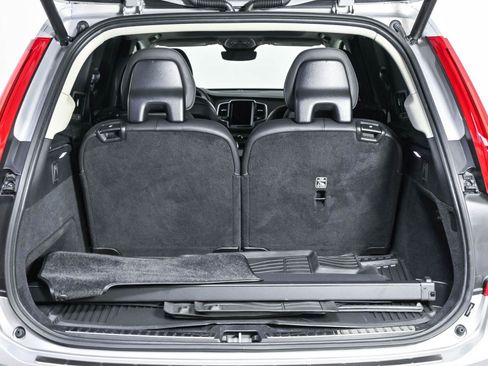 Certified 2023 Volvo XC90 B6 Ultimate w/ Protection Package Premier AWD/4WD image 31
