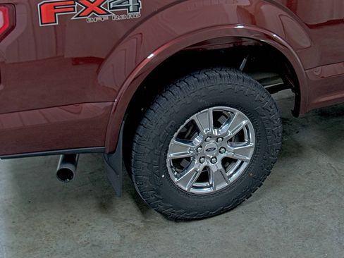 Used 2016 Ford F150 Lariat w/ Equipment Group 502A Luxury image 12