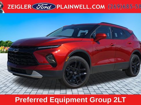 Used 2023 Chevrolet Blazer LT w/ Convenience Package FWD image 1