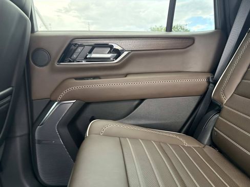 New 2026 GMC Yukon Denali Ultimate AWD/4WD image 14