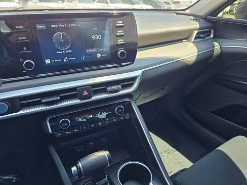Used 2021 Kia K5 LXS FWD image 26