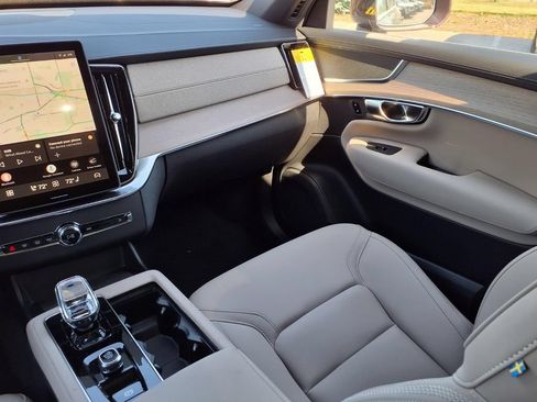New 2026 Volvo XC90 B5 Core AWD/4WD image 20