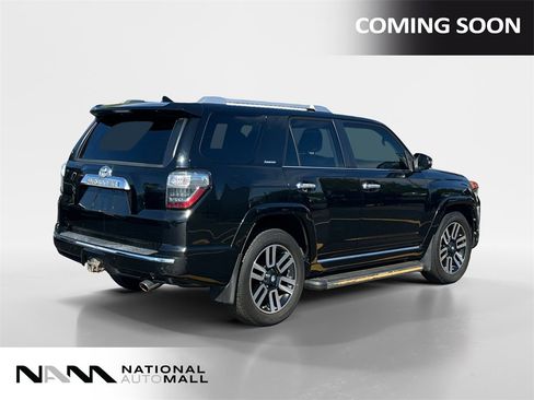 Used 2016 Toyota 4Runner Limited image 5