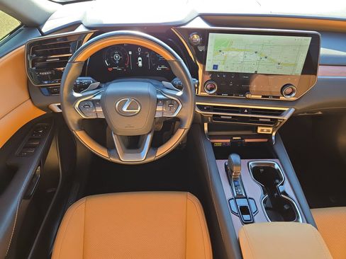 Certified 2025 Lexus RX 350 Premium w/ Accessory Package (Z1) FWD image 14