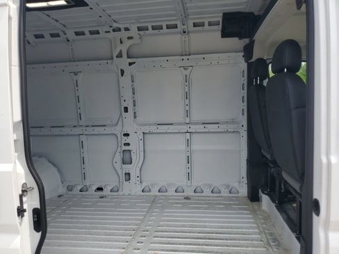 Used 2026 RAM ProMaster 2500 w/ Convenience Group FWD image 25
