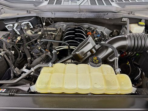 Used 2022 Ford F150 XLT w/ Equipment Group 302A High image 31