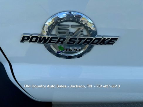 Used 2012 Ford F550 2WD Regular Cab Super Duty w/ Payload Upgrade Pkg image 9