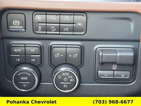 New 2026 Chevrolet Tahoe High Country AWD/4WD image 16