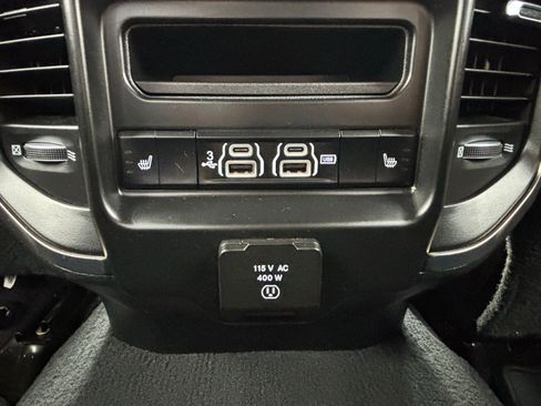 Used 2019 RAM 2500 Limited image 23