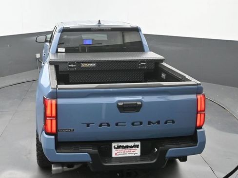 Used 2026 Toyota Tacoma SR5 RWD image 28