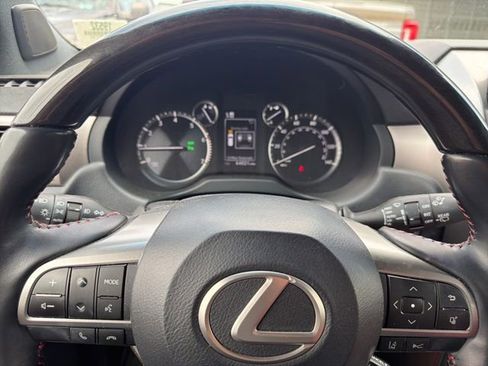 Used 2022 Lexus GX 460 Premium w/ Accessory Package AWD/4WD image 14