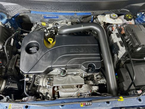 Used 2024 Chevrolet Equinox LT image 34