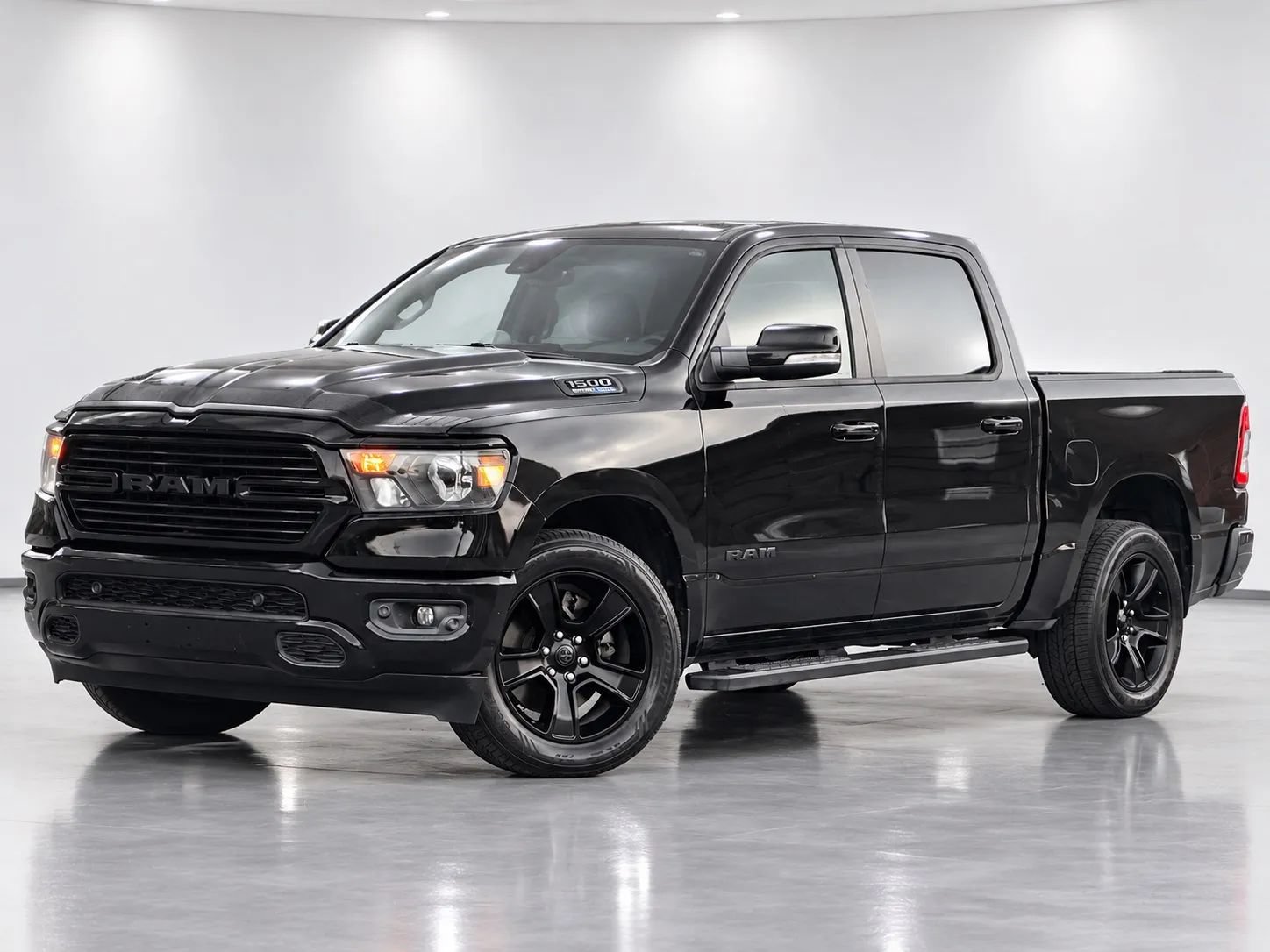 Used 2021 RAM 1500 Big Horn RWD image 2
