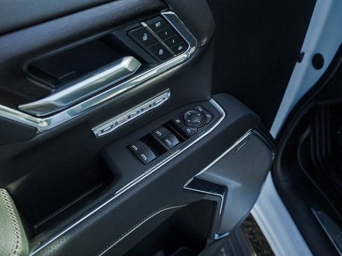 New 2026 GMC Sierra 1500 Denali image 17