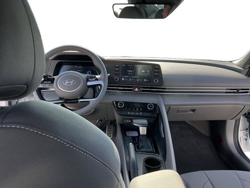 Certified 2026 Hyundai Elantra Sport FWD image 6
