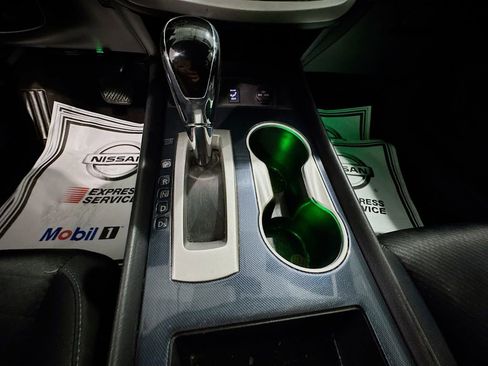 Used 2018 Nissan Altima 2.5 SR w/ Interior Lighting Package image 27