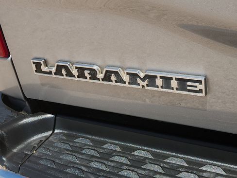 Used 2022 RAM 2500 Laramie image 9