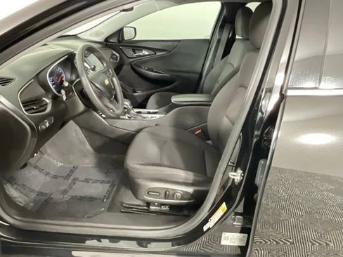 Used 2023 Chevrolet Malibu LT FWD image 19