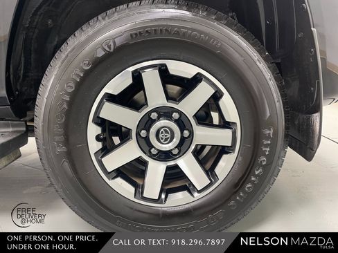 Used 2021 Toyota 4Runner TRD Off-Road Premium image 12