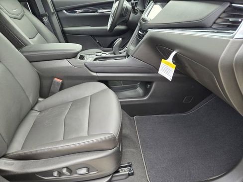 New 2026 Cadillac XT5 Premium Luxury FWD image 10
