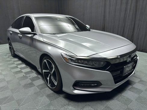 Used 2020 Honda Accord Sport image 8