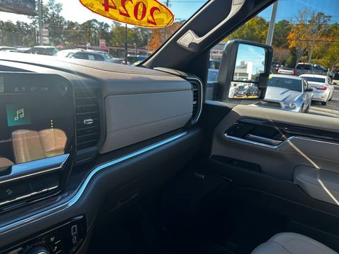 Used 2024 Chevrolet Silverado 3500 LTZ image 71