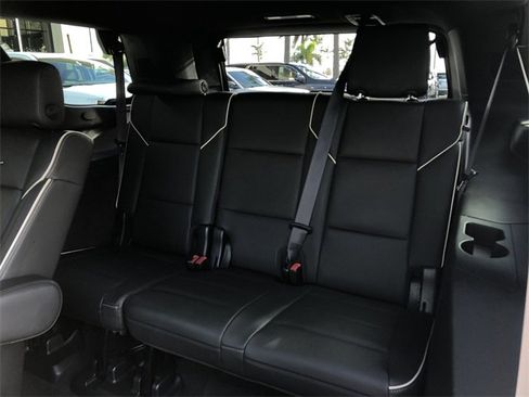 Certified 2022 Cadillac Escalade Premium Luxury w/ Performance Package image 31