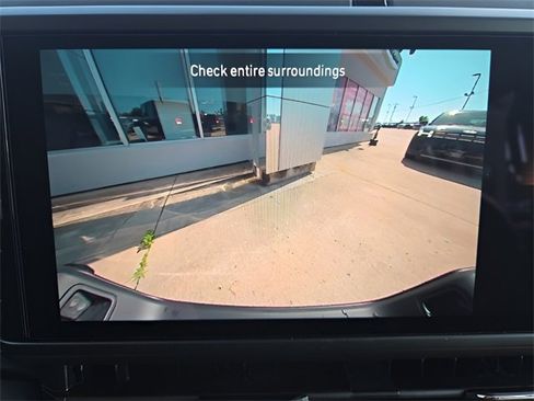 Used 2025 Jeep Gladiator Sport image 23