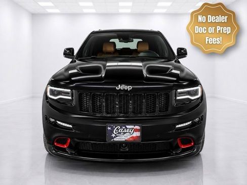 Used 2015 Jeep Grand Cherokee SRT w/ Luxury Group II AWD/4WD image 3