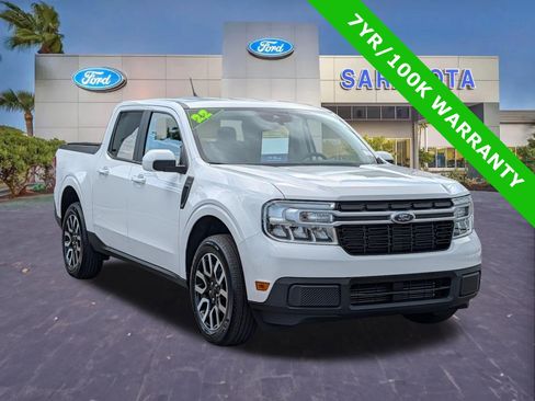 Certified 2022 Ford Maverick Lariat w/ Equipment Group 500A Standard AWD/4WD image 1
