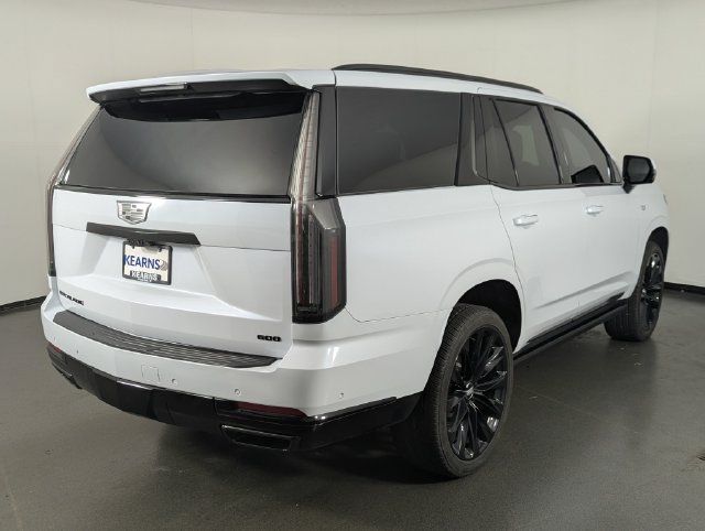 Used 2026 Cadillac Escalade Platinum Sport w/ LPO, ONYX Package AWD/4WD image 7