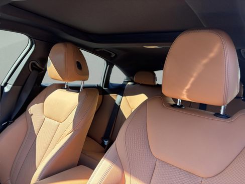 Used 2023 BMW i4 eDrive35 w/ Premium Package image 21