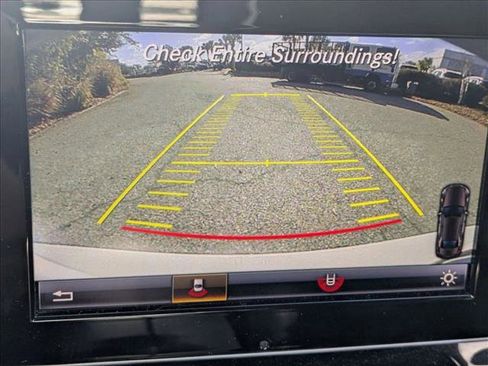 Used 2015 Mercedes-Benz C 300 4MATIC Sedan image 10