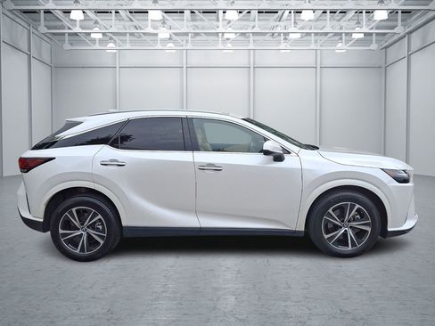 Used 2024 Lexus RX 350 Premium w/ Accessory Package (Z1) AWD/4WD image 6