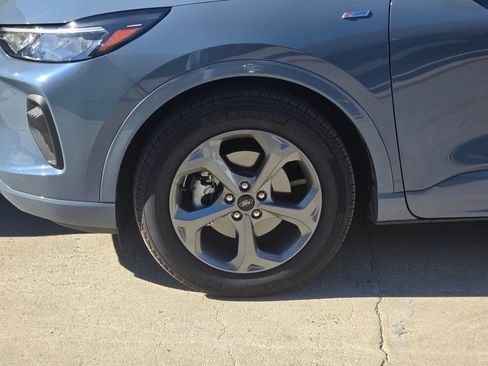 Used 2024 Ford Escape ST-Line w/ Equipment Group 301A image 20