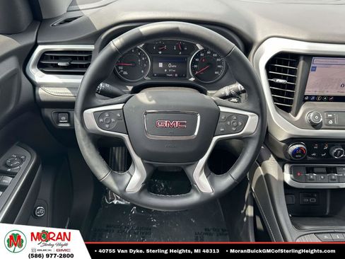 Certified 2023 GMC Acadia SLT w/ Elevation Edition AWD/4WD image 16
